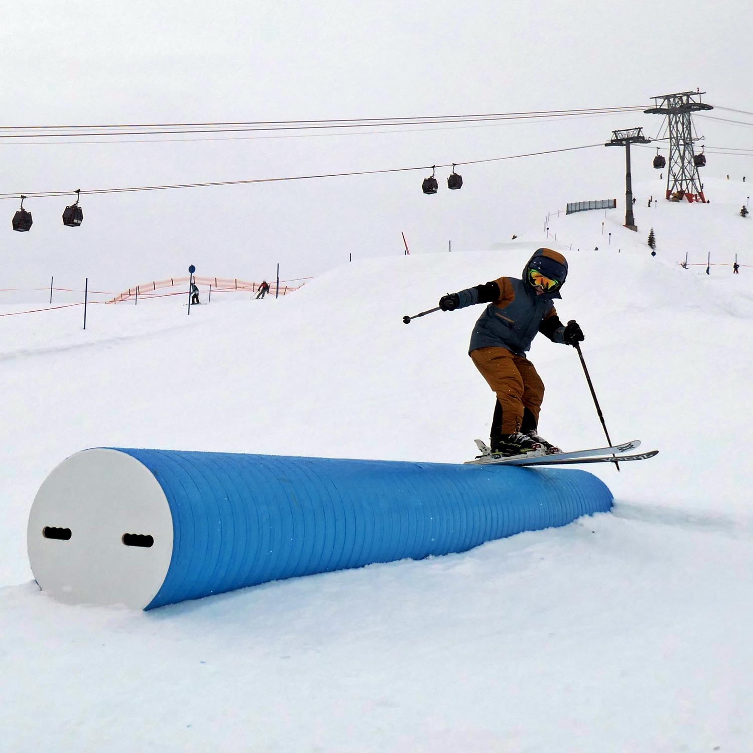 Slopestyle and Freeride Camp in den Weihnachtsferien. Kinder Skikurse für Fortgeschrittene.