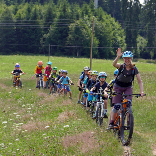Ausflug auf den Mariaberg bei Kempten. MTB Kinderkurse im Allgäu.
